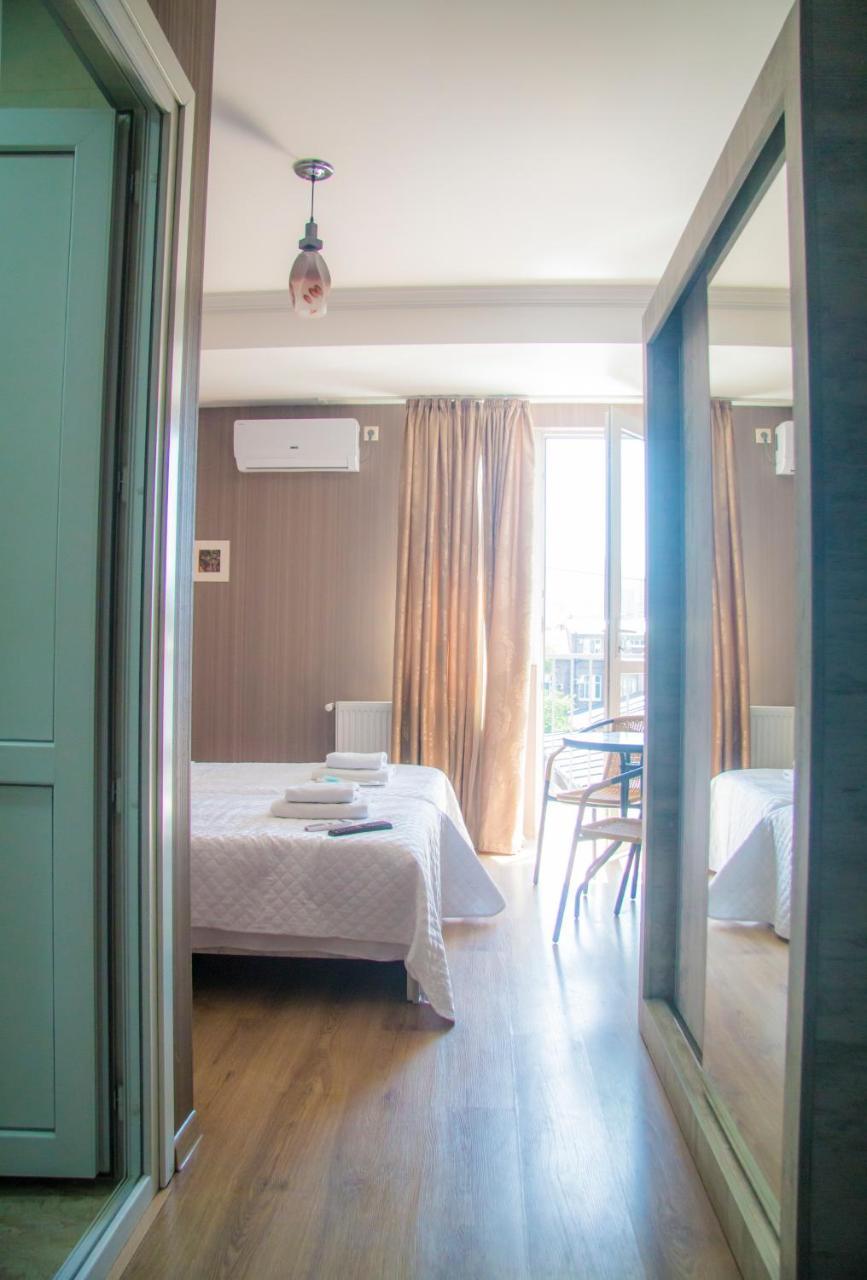Prima Rooms Тбілісі Екстер'єр фото